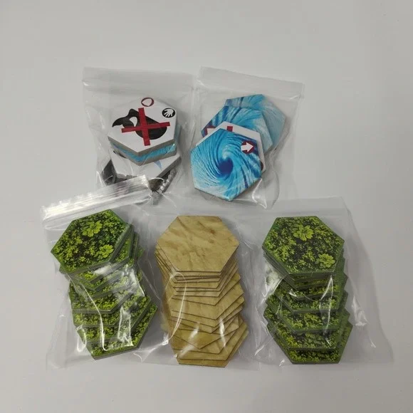 Survive Escape From Atlantis 2010 Anniversary with Dolphins Dive Dice Expansion - Picture 3 of 9